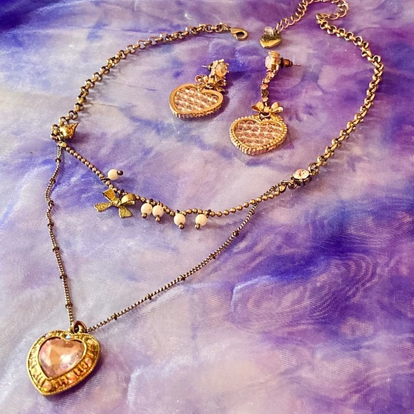 Betsey Johnson Set Layered Necklace/Earrings Feminine Bling Heart/Bow Gold/Pink - Picture 2 of 4